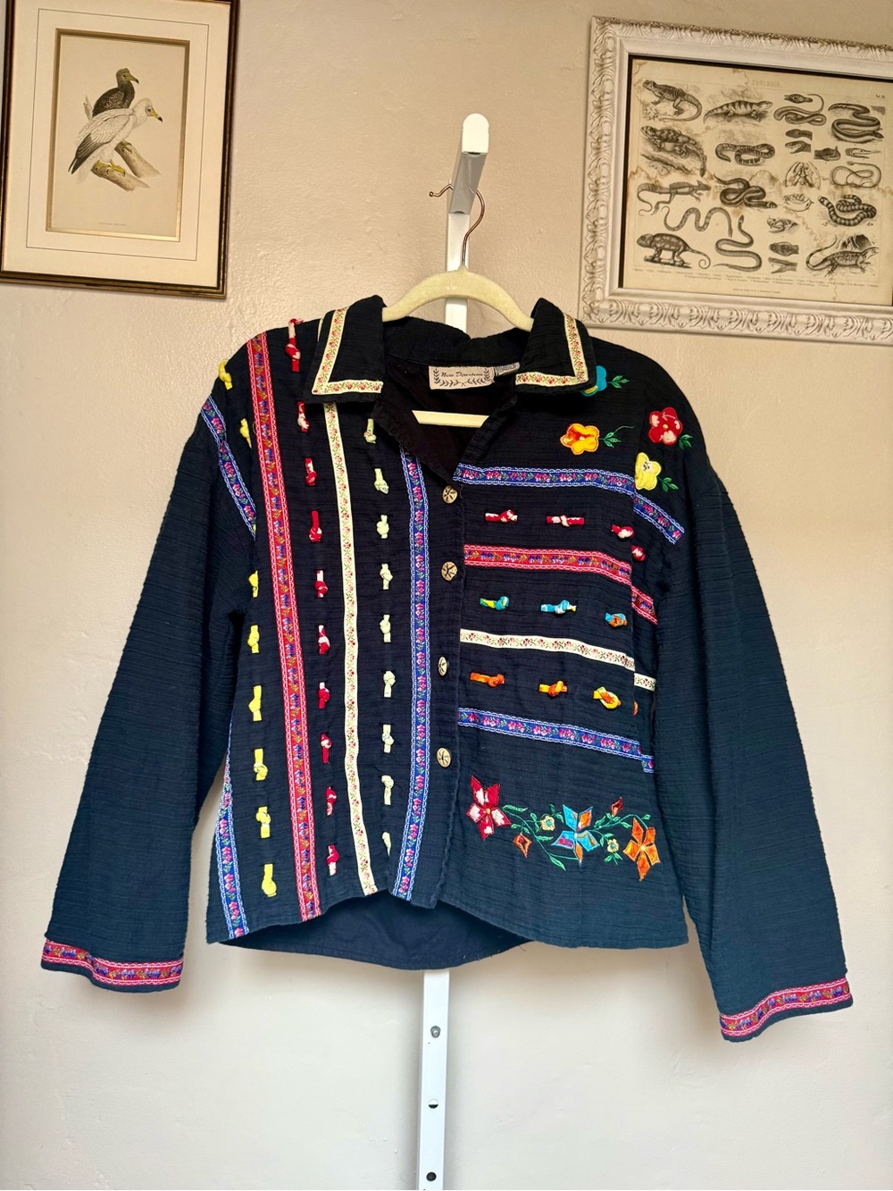 new directions Black Embroidered Button-Front Boxy Shirt Jacket 100% Cotton L
